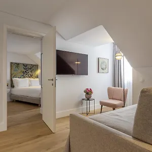 Serviced - Madalena Apartman